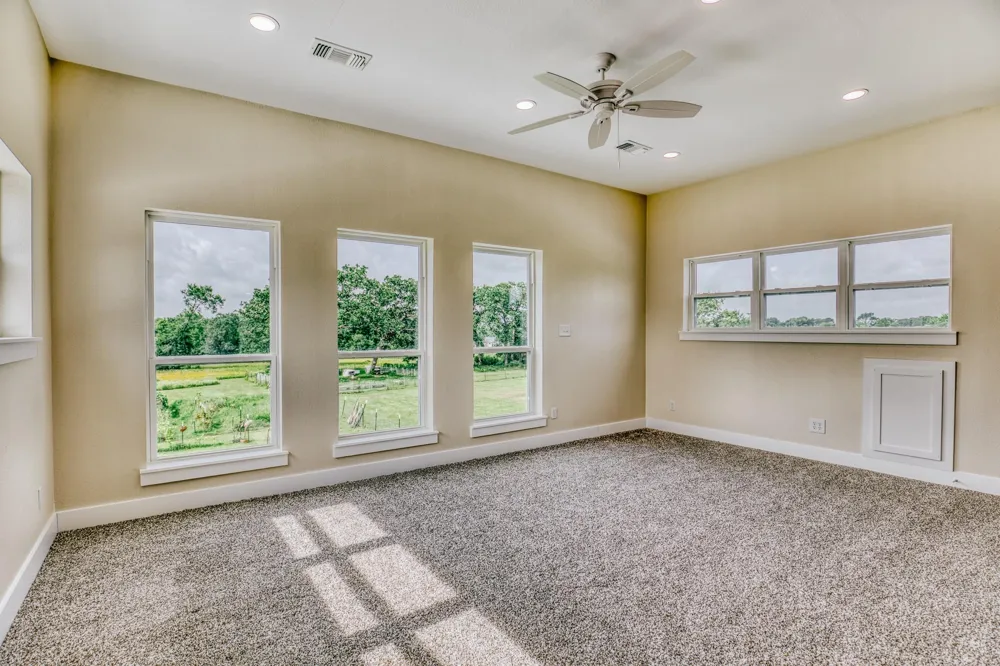 38261 Fm 1736 Road Hempstead, TX 77445