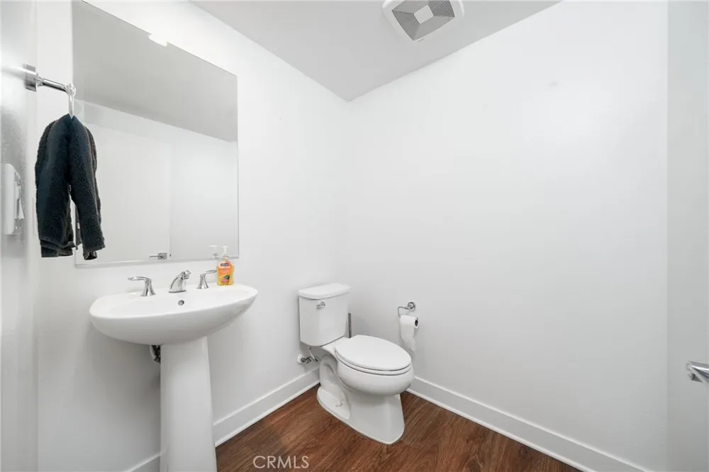 1602 W Bushell Anaheim, CA 92805