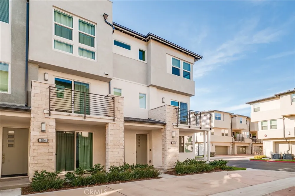 1602 W Bushell Anaheim, CA 92805