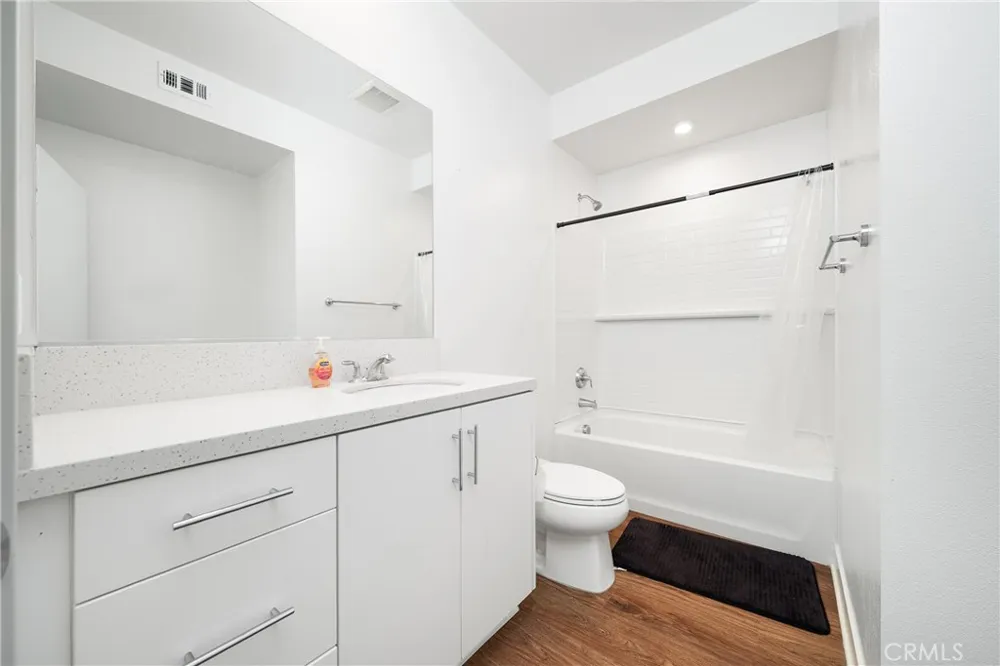 1602 W Bushell Anaheim, CA 92805