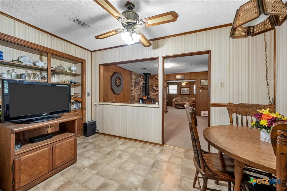 204 Christopher Drive Eddy, TX 76524