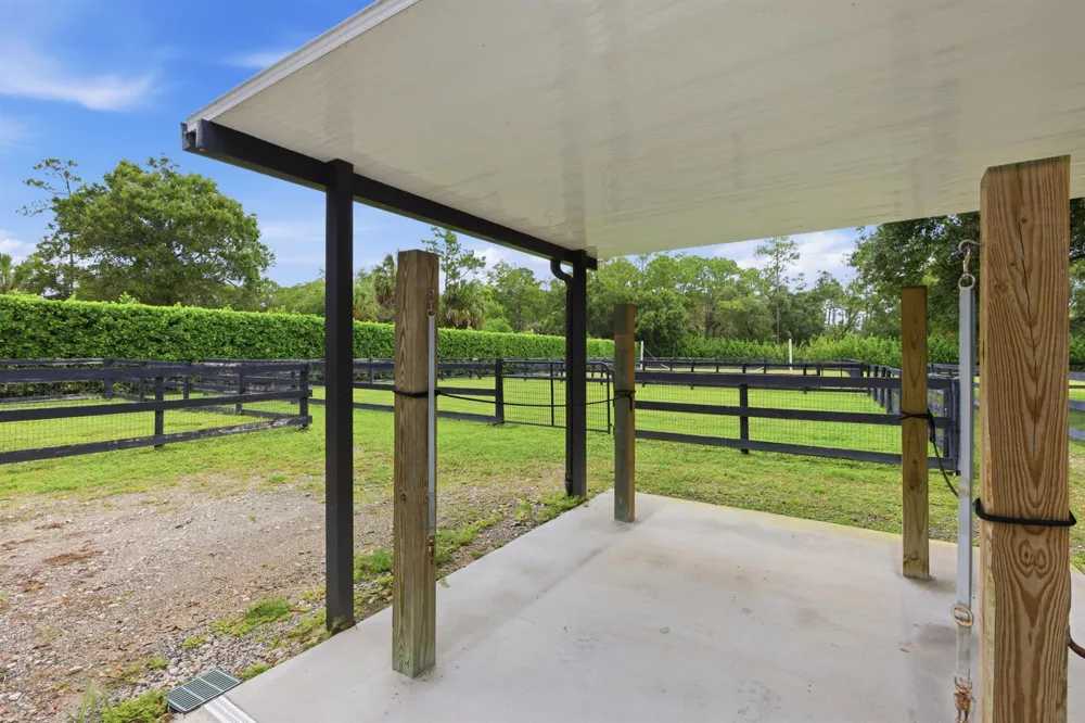 17593 Winterhawk Jupiter, FL 33478