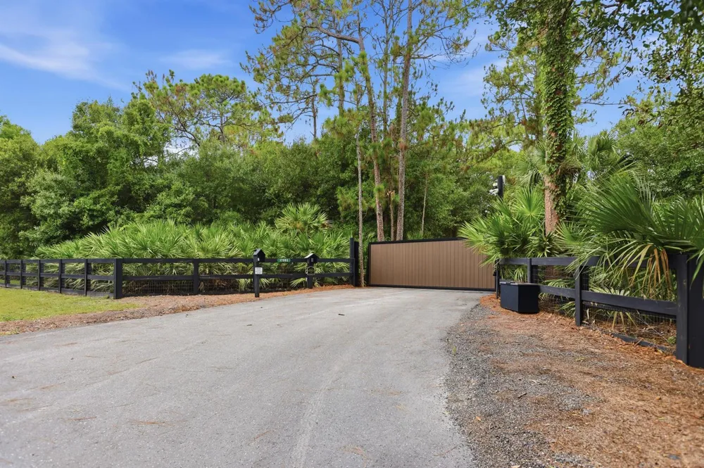 17593 Winterhawk Jupiter, FL 33478