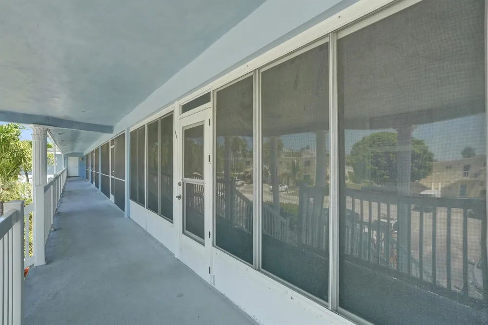 2734 NE 27th Court #17 Lighthouse Point, FL 33064