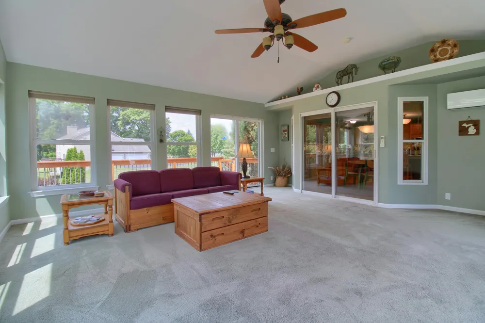 6833 Meadows Pass Dexter, MI 48130