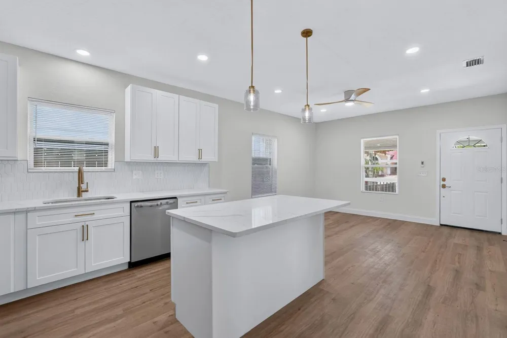 255 RIBERIA STREET St Augustine, FL 32084