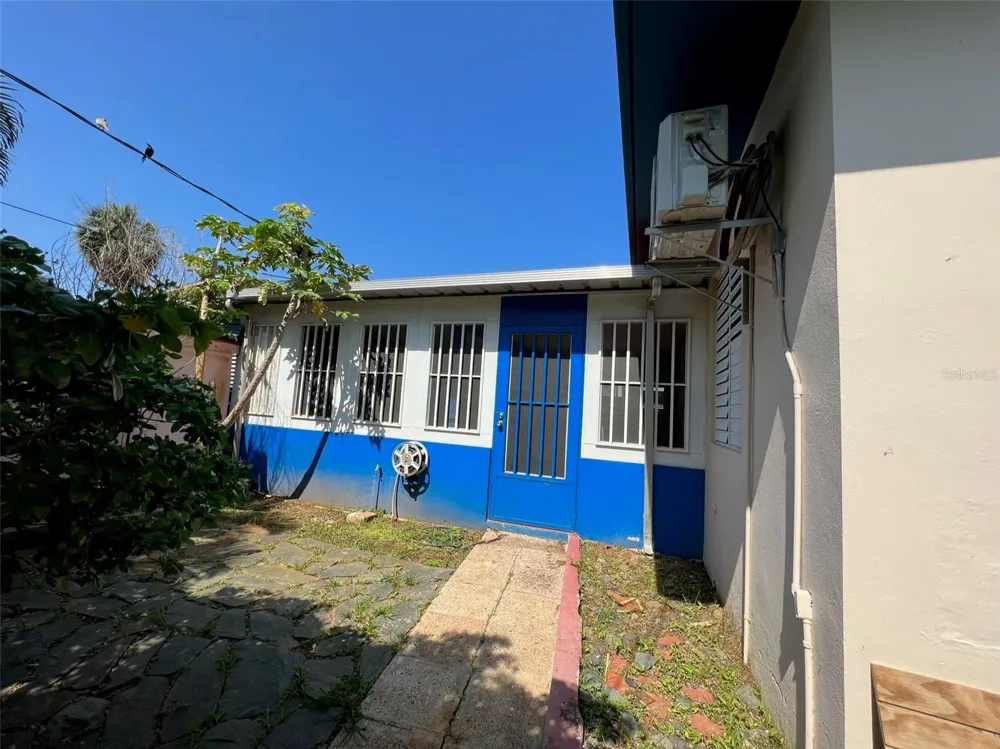 Circulo C CASA EN RAMEY #213-A Aguadilla, PR 00603