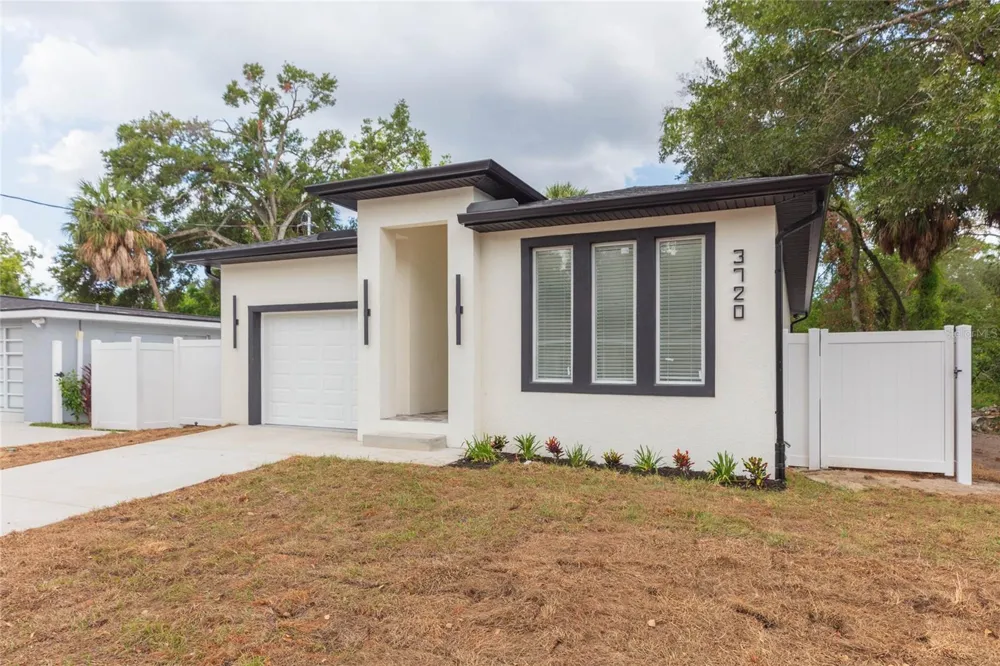 3720 32ND Tampa, FL 33610