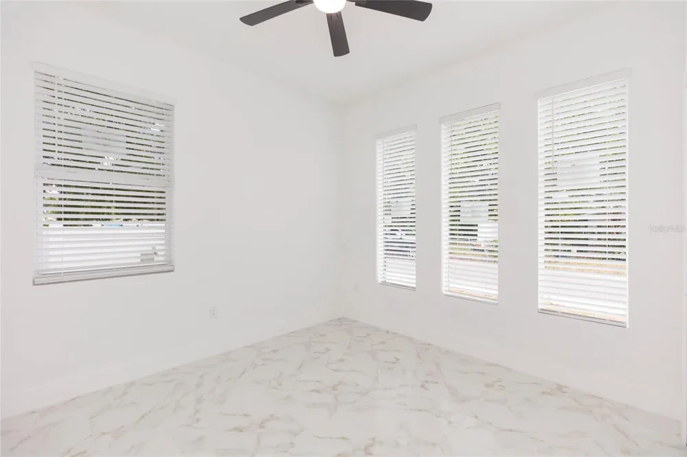 3720 32ND Tampa, FL 33610