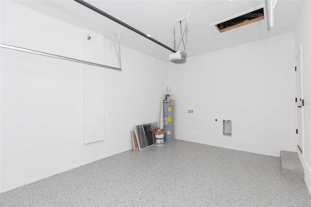 3720 32ND Tampa, FL 33610