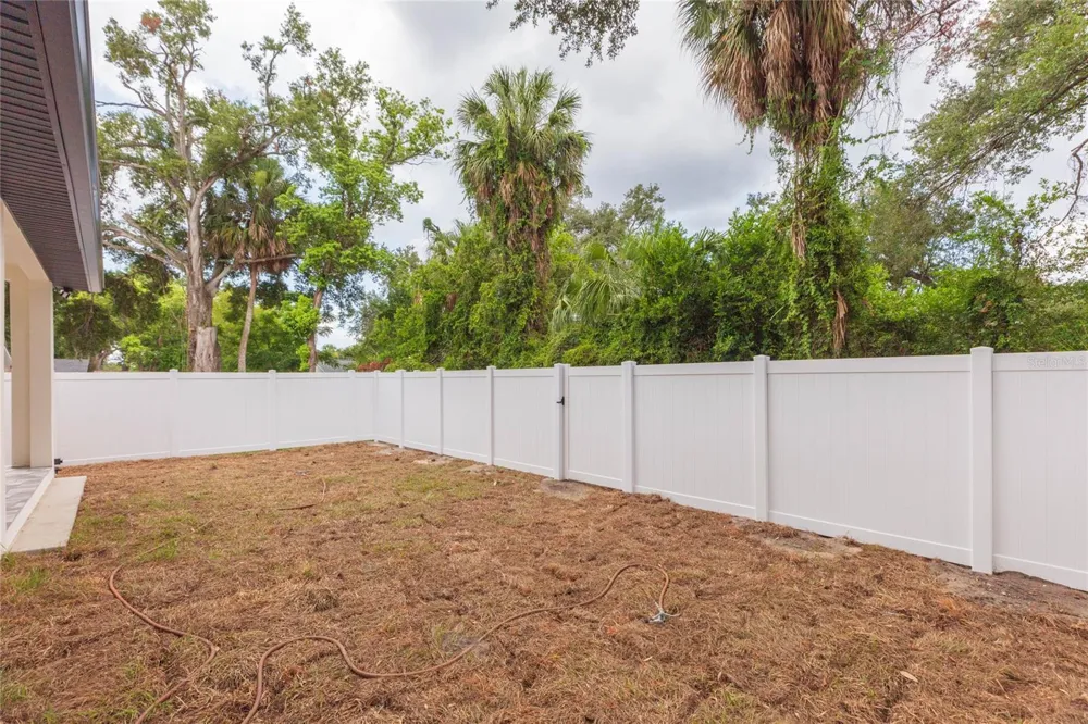 3720 32ND Tampa, FL 33610