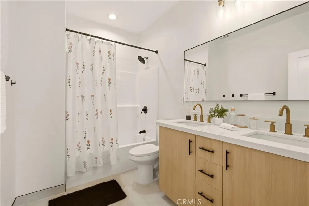 5855 Persepolis Ct. Riverside, CA 92505