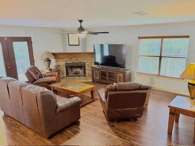 4508 Moose Drive Austin, TX 78749