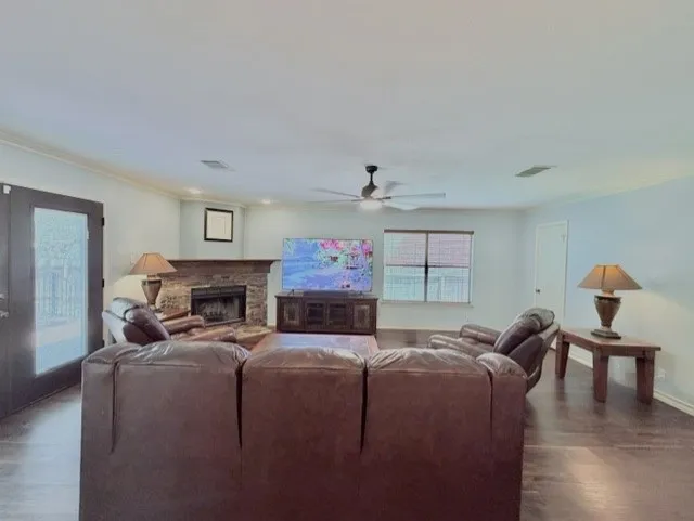 4508 Moose Drive Austin, TX 78749