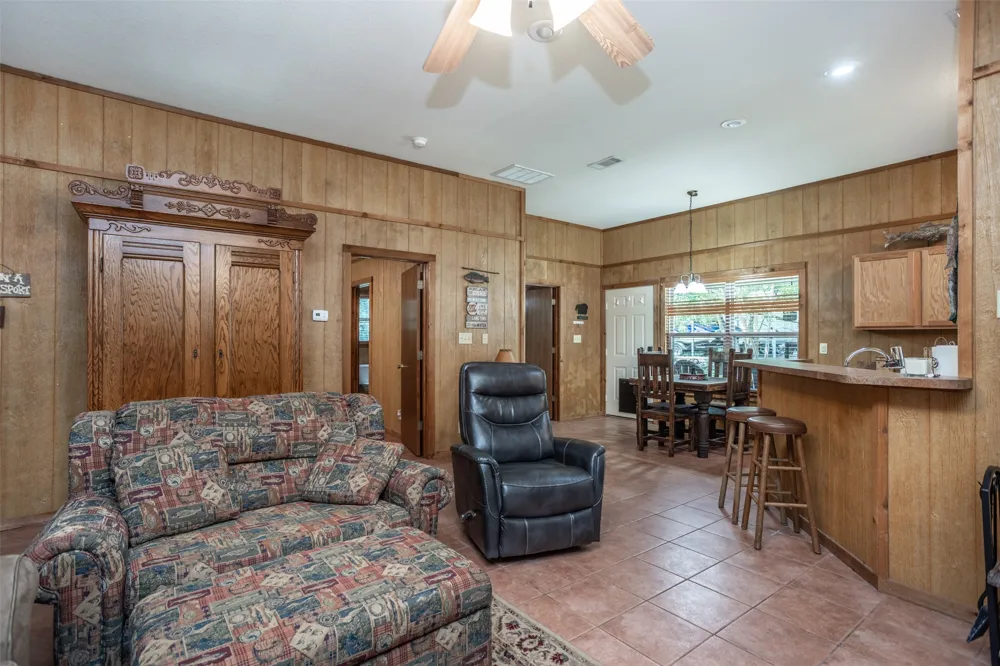 16 Park Tree Lane Gordonville, TX 76245