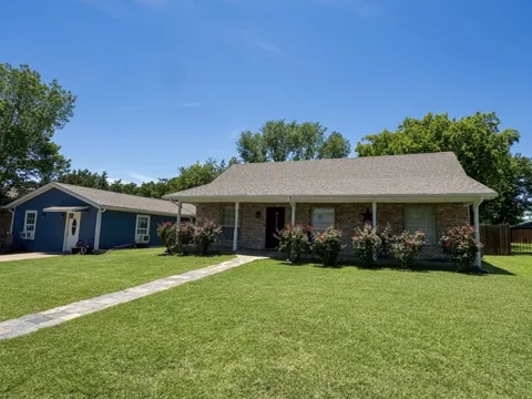 606 Iowa Street