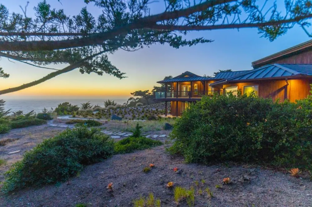 31475 Highway 1 Carmel, CA 93923