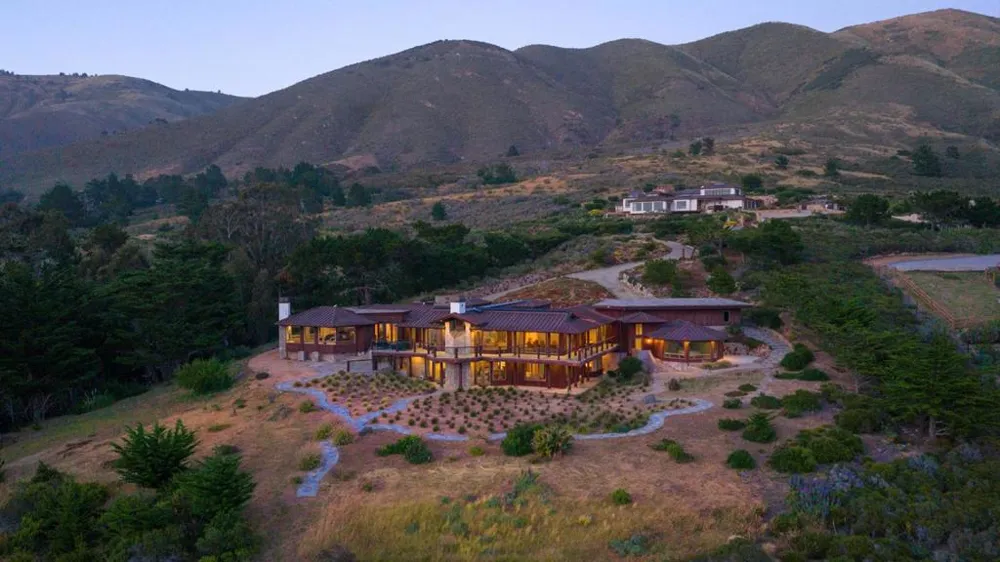 31475 Highway 1 Carmel, CA 93923