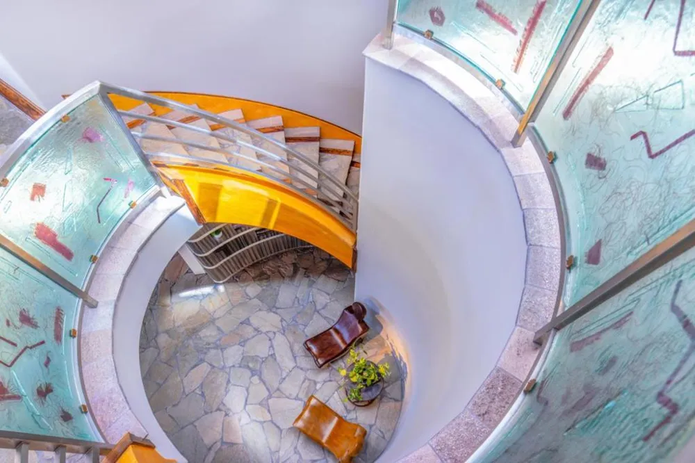31475 Highway 1 Carmel, CA 93923