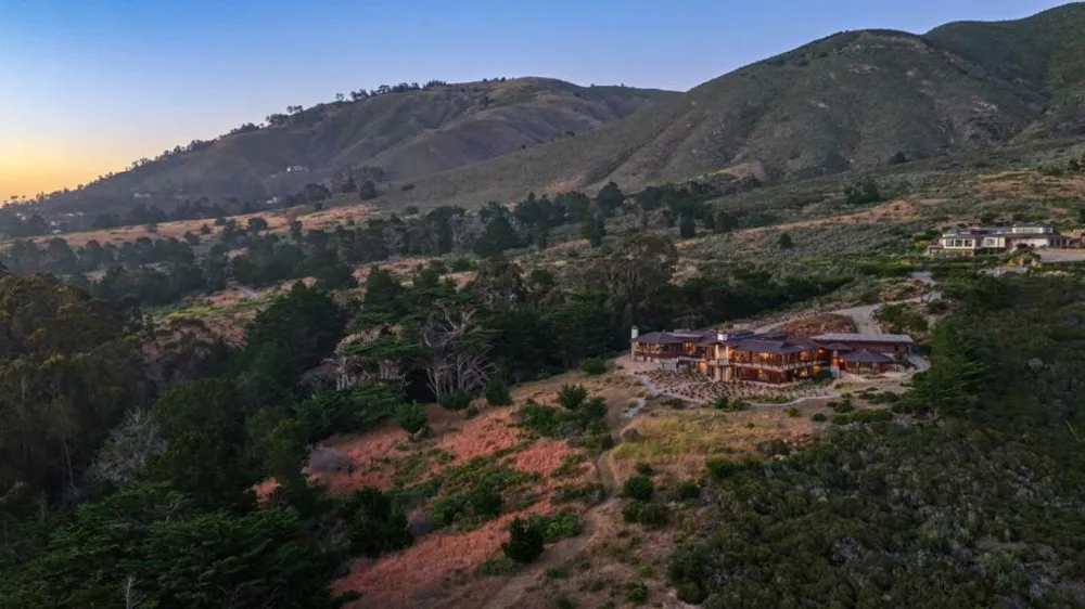 31475 Highway 1 Carmel, CA 93923
