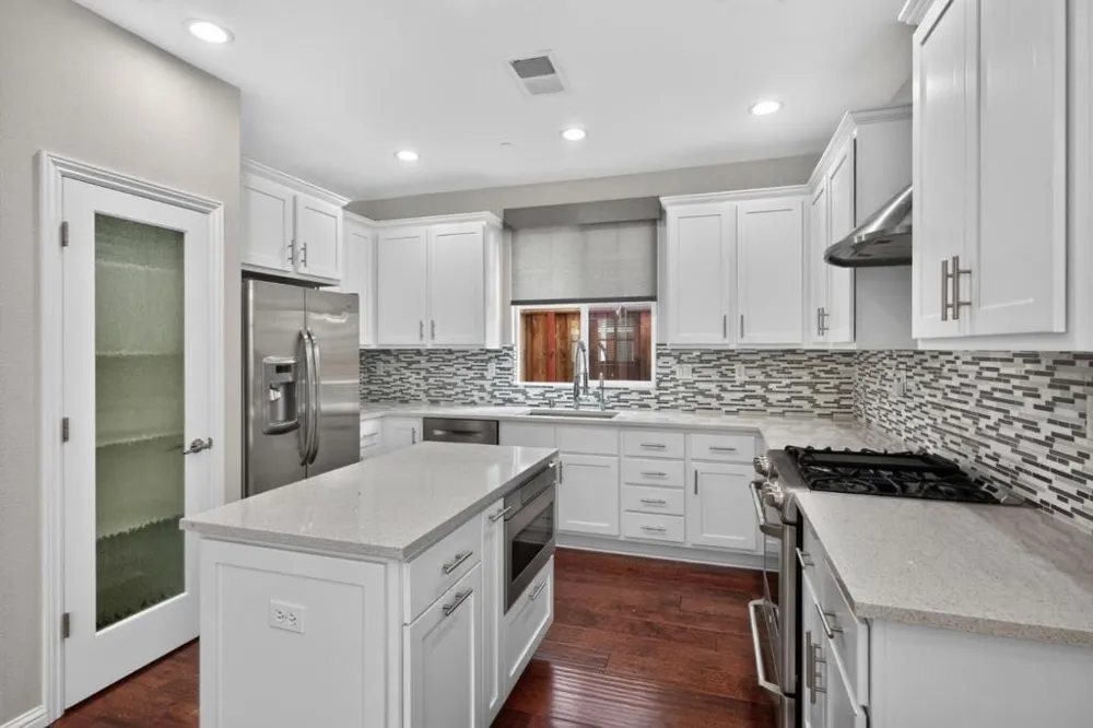 100 Castle Ridge Way Scotts Valley, CA 95066