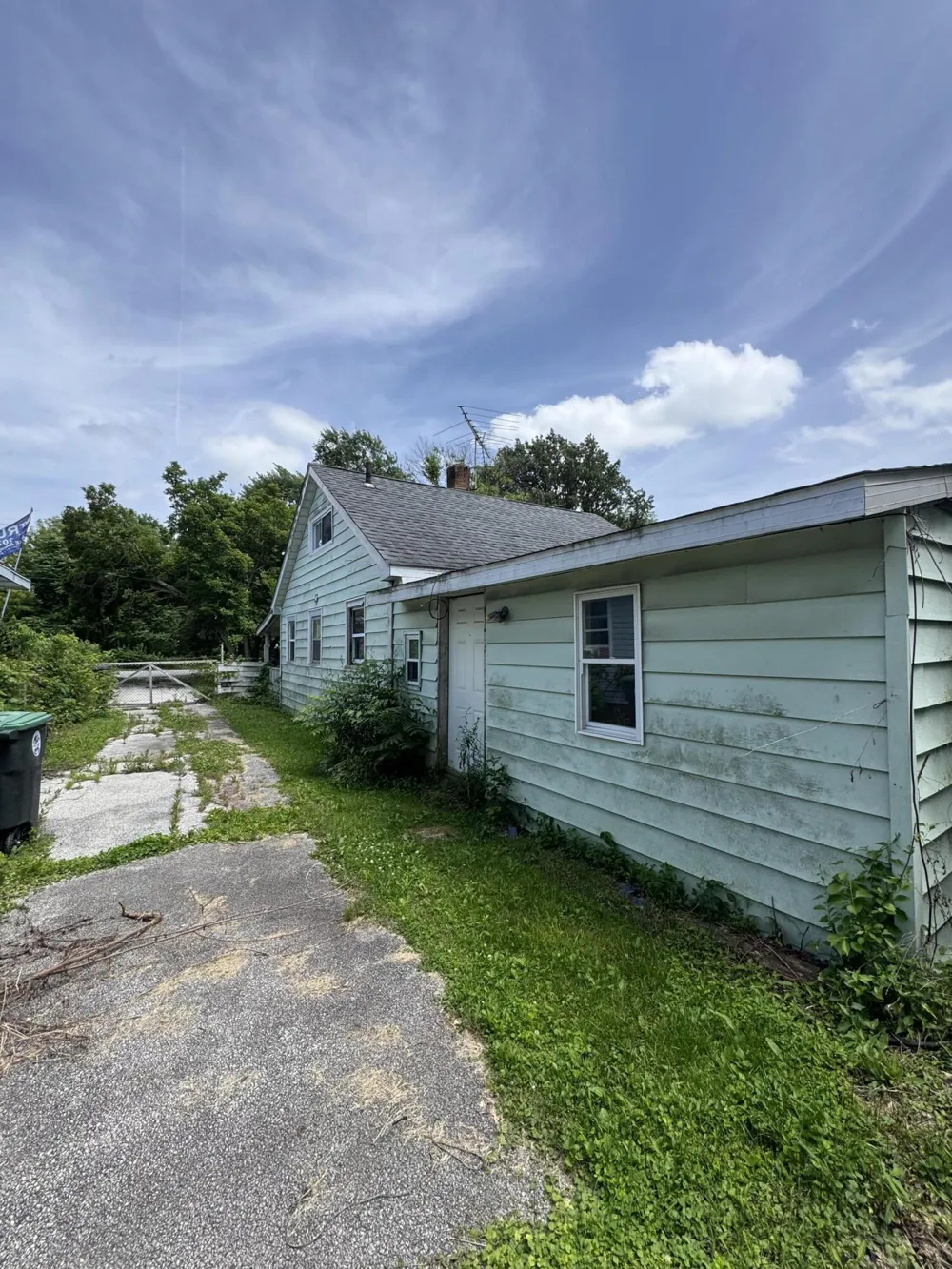 260 Ohio Street Hobart, IN 46342