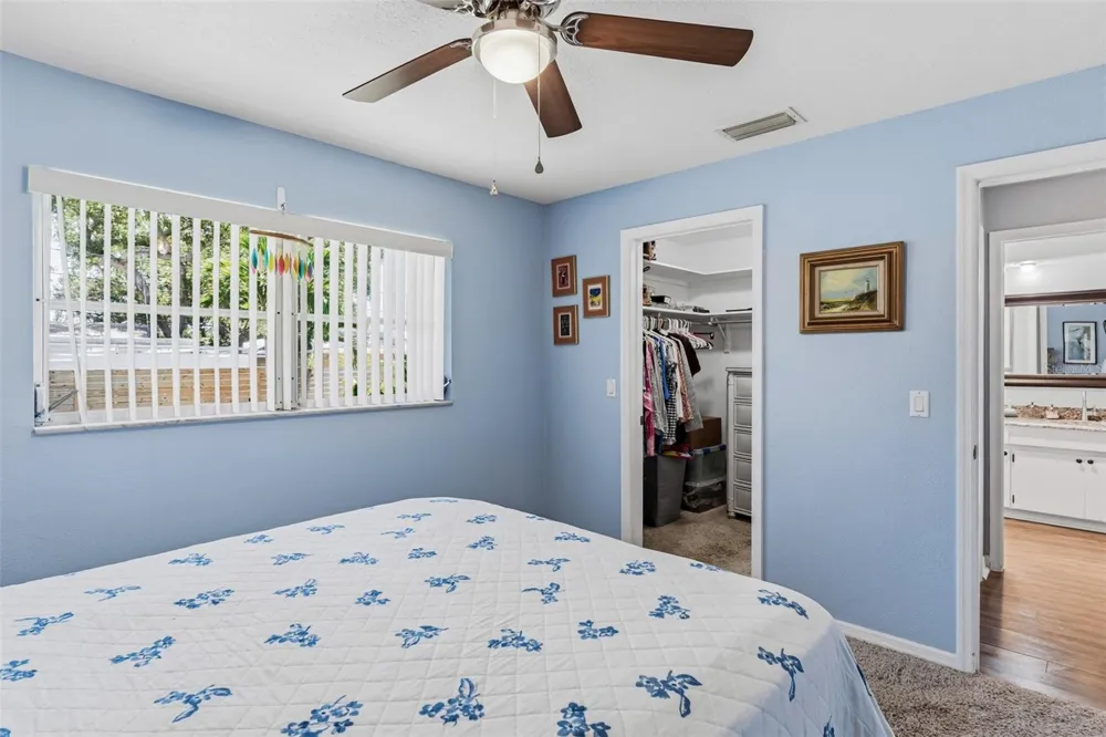 14570 TANGLEWOOD DRIVE Largo, FL 33774