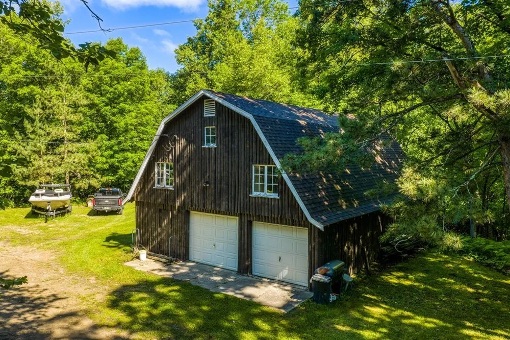 52702 Chapel Road Spring Lake, MN 56680