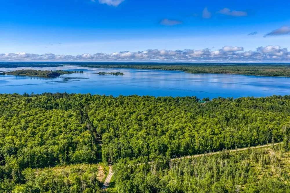 52702 Chapel Road Spring Lake, MN 56680