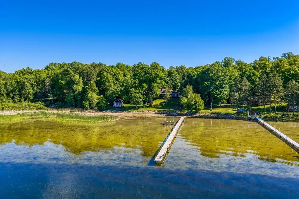 52702 Chapel Road Spring Lake, MN 56680