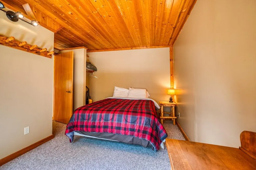 52702 Chapel Road Spring Lake, MN 56680