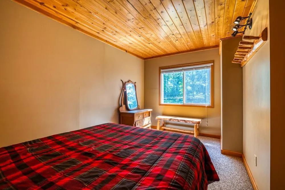 52702 Chapel Road Spring Lake, MN 56680