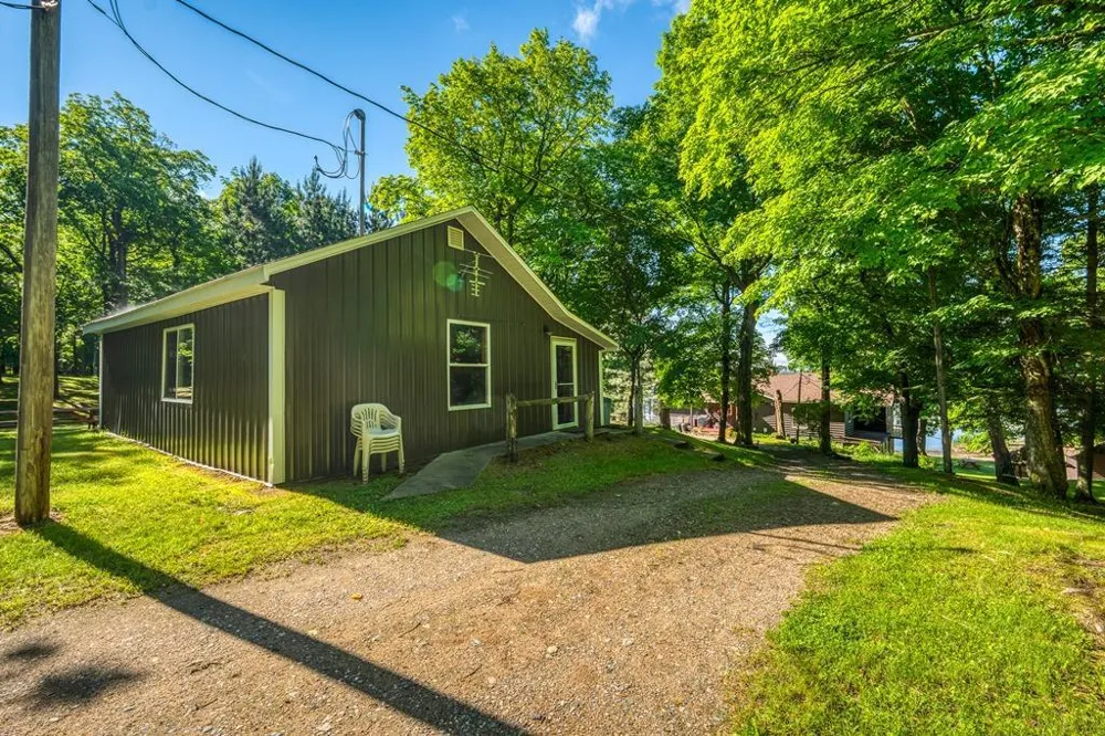 52702 Chapel Road Spring Lake, MN 56680