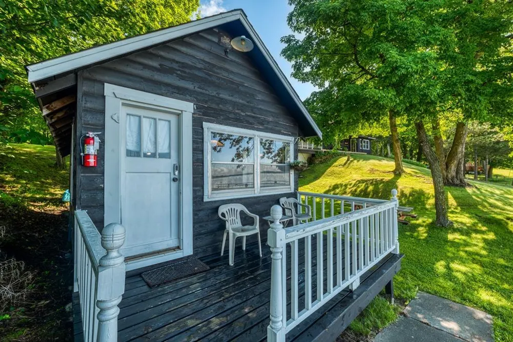 52702 Chapel Road Spring Lake, MN 56680