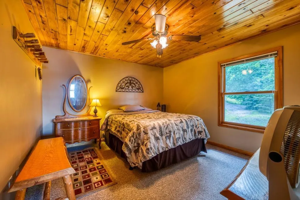 52702 Chapel Road Spring Lake, MN 56680