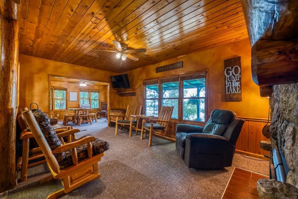 52702 Chapel Road Spring Lake, MN 56680