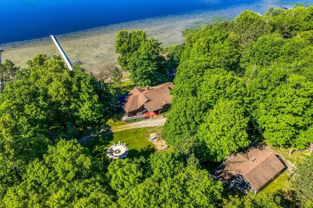 52702 Chapel Road Spring Lake, MN 56680