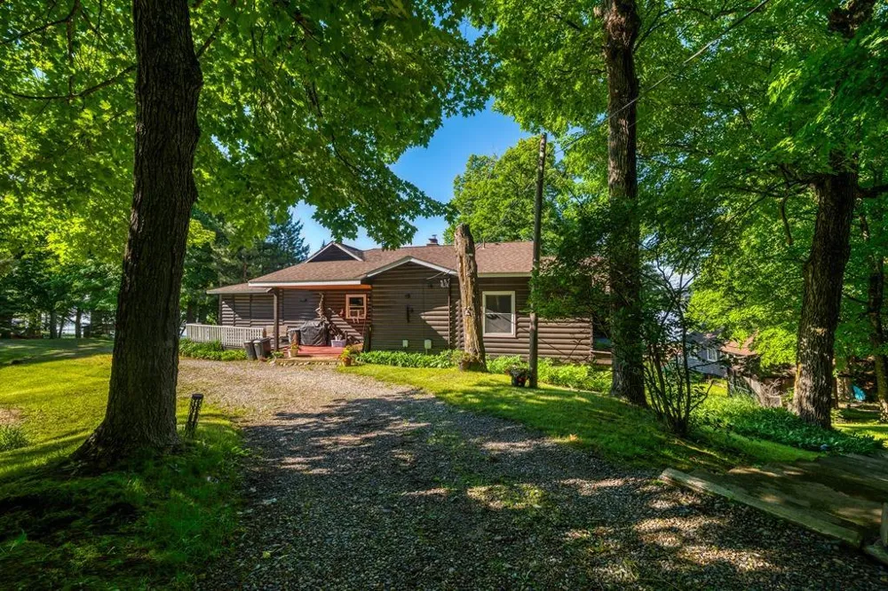 52702 Chapel Road Spring Lake, MN 56680
