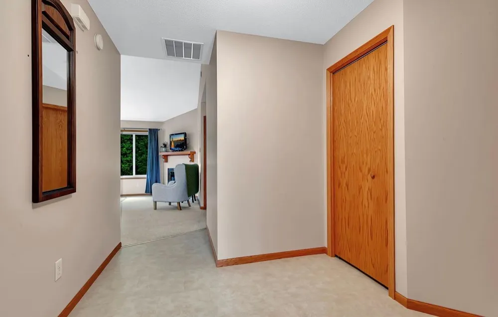 1004 Oak Pond Drive Sartell, MN 56377