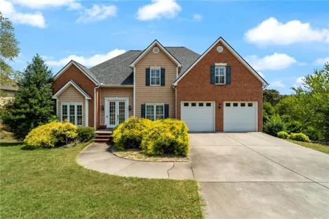 407 Overlook Way