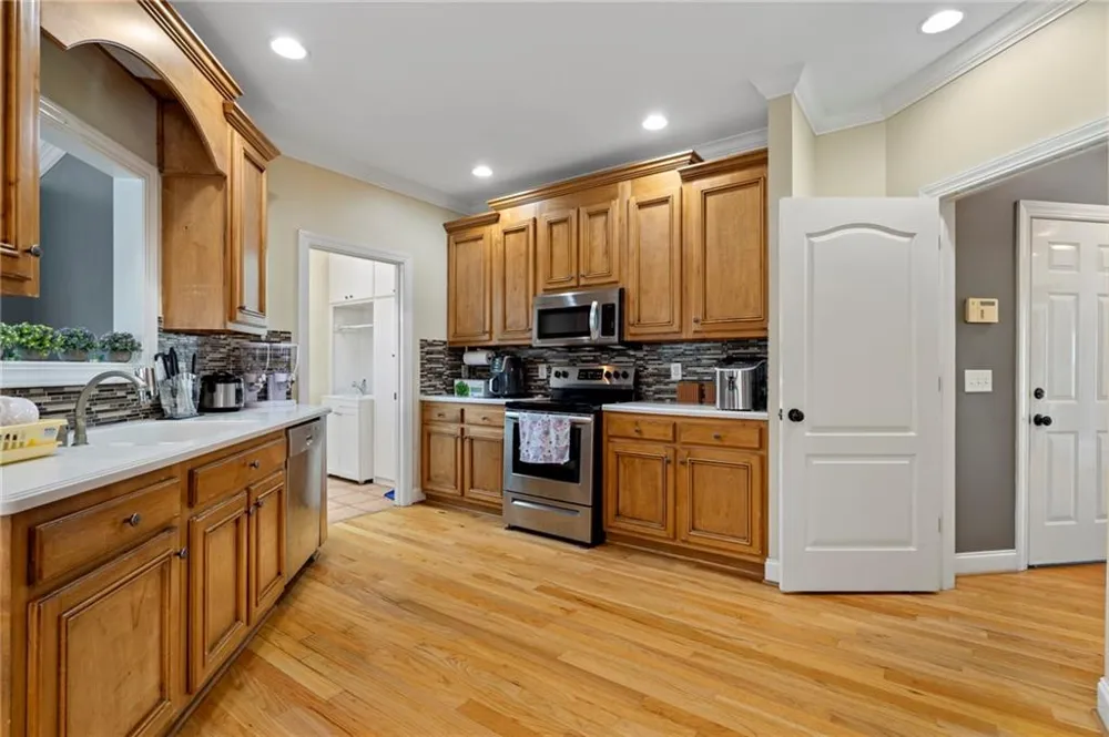 407 Overlook Way Cohutta, GA 30710