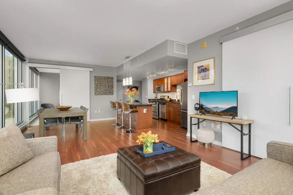 8161 33rd Avenue S #209 Bloomington, MN 55425