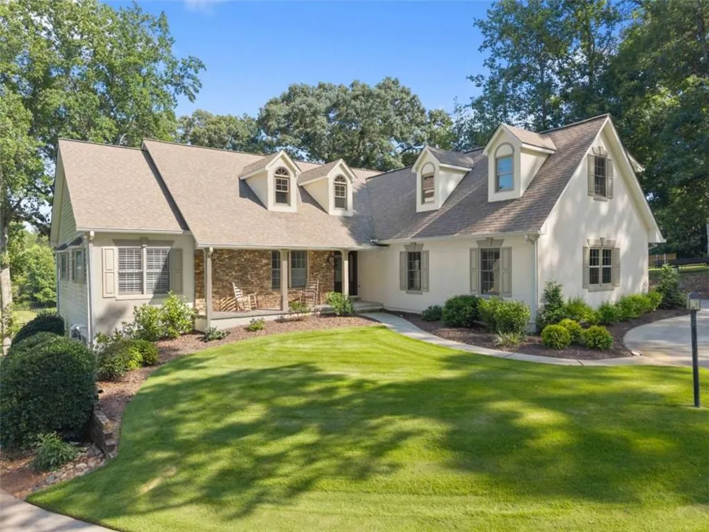 5825 Sweetbottom Lane Clermont, GA 30527