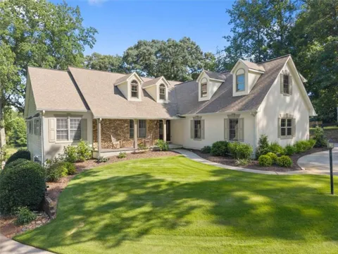 5825 Sweetbottom Lane