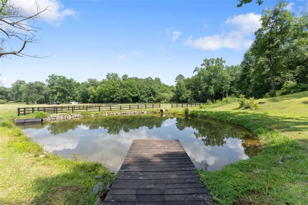 5825 Sweetbottom Lane Clermont, GA 30527