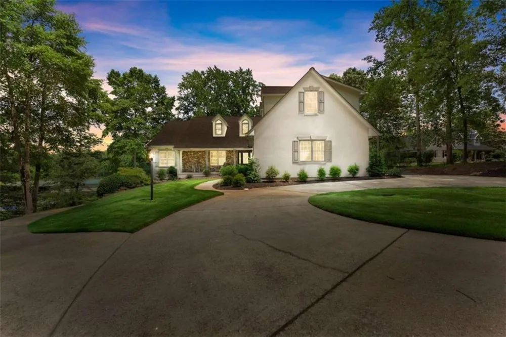 5825 Sweetbottom Lane Clermont, GA 30527