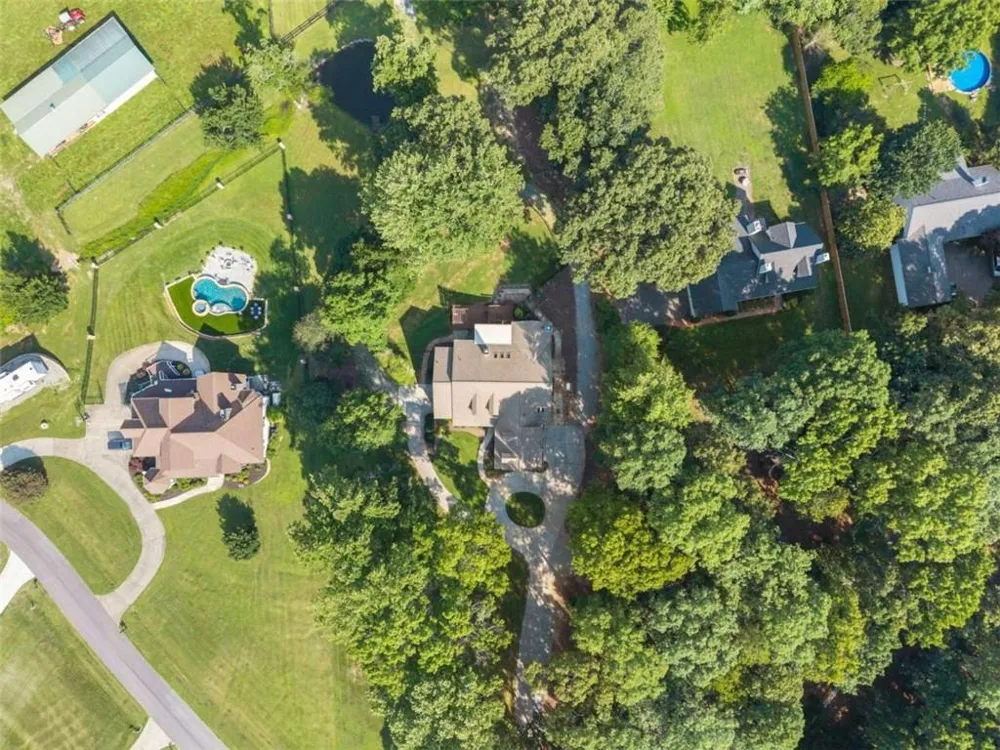 5825 Sweetbottom Lane Clermont, GA 30527