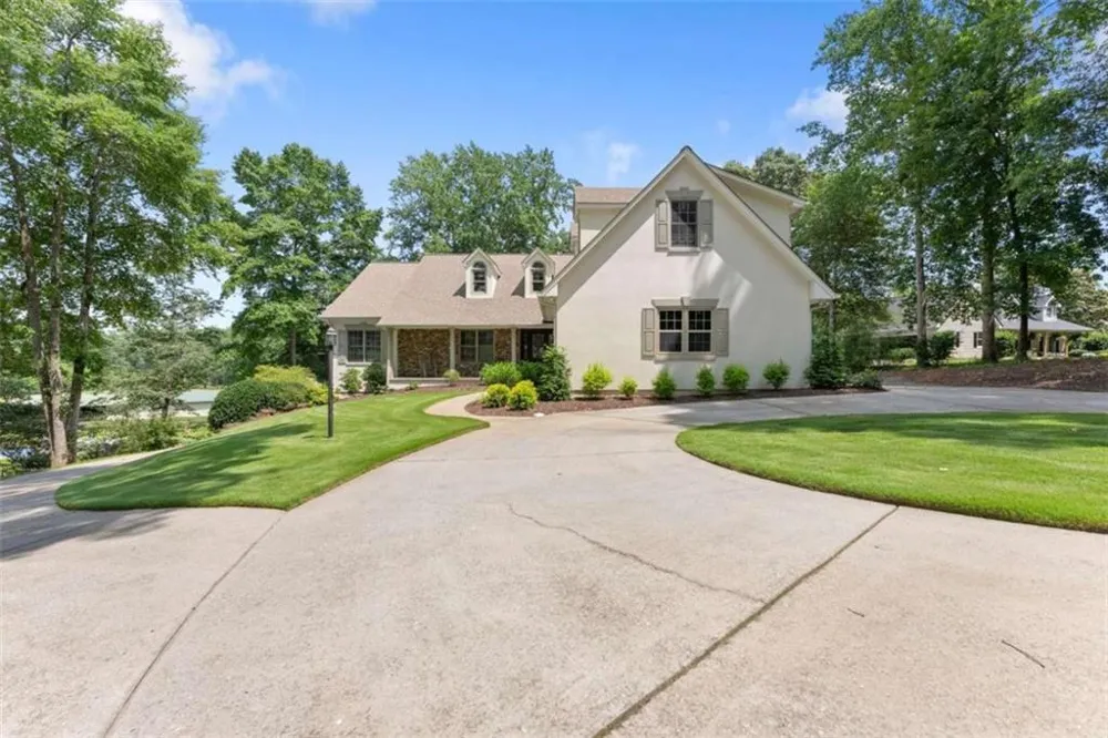 5825 Sweetbottom Lane Clermont, GA 30527