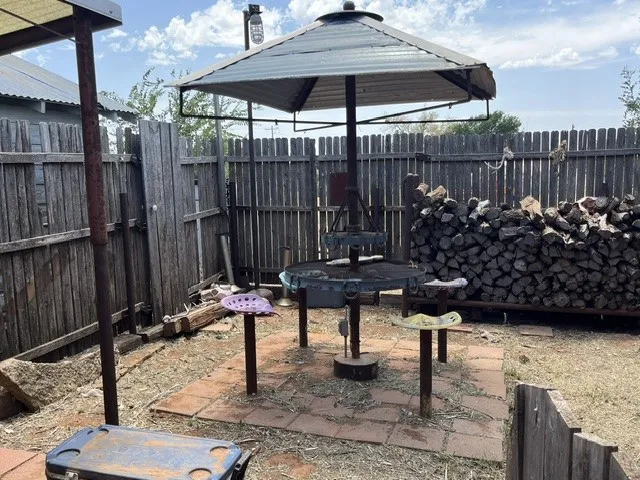 412 E 7th Street Rotan, TX 79546