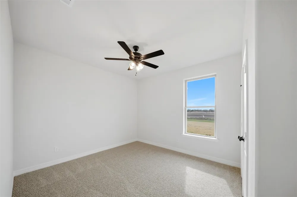 105 Court Side Drive Snook, TX 77879